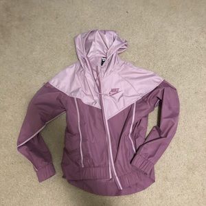 Women Nike NSW Wind-runner Jacket